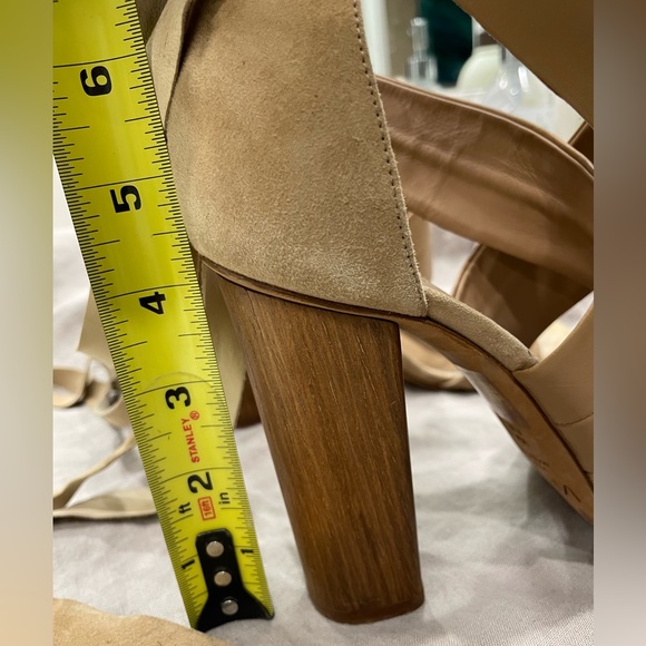 VINCE wrap sandals with chunky wooden heel - Picture 4 of 6